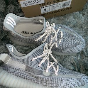 yeezy boost 350 v2 static
